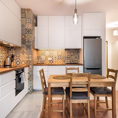 Saska Kepa Bright Apartament Warschau Exterior foto